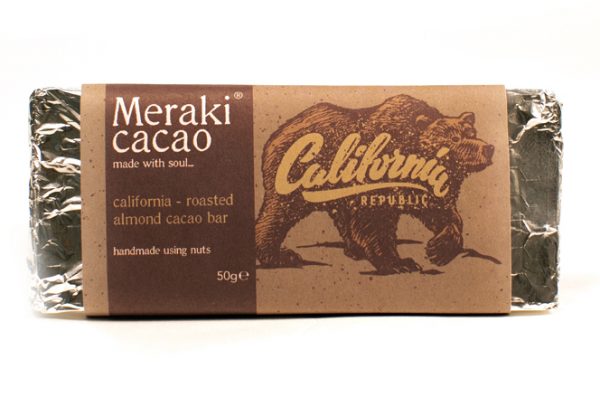 Meraki Cacao California Bar. Roasted almond chocolate suitable for vegans