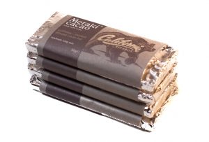 Meraki Cacao raw cacao bar with roasted almonds